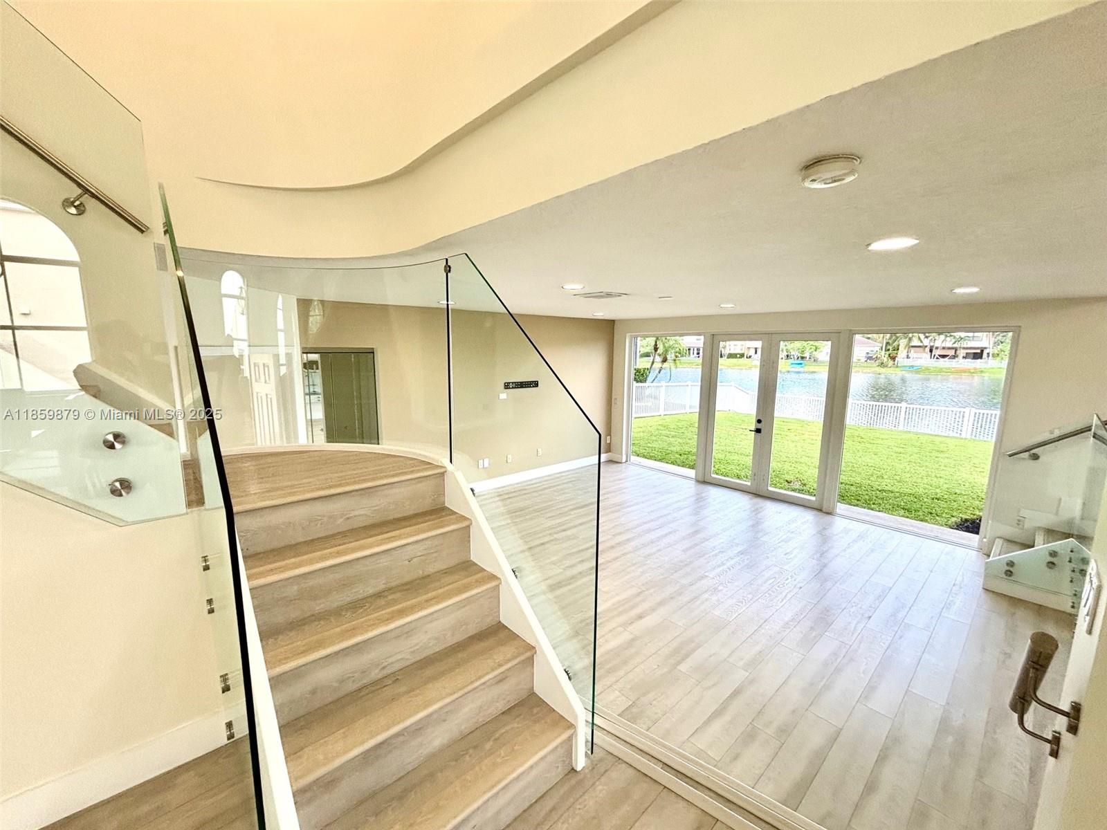 RIVIERA ISLES II - Residential