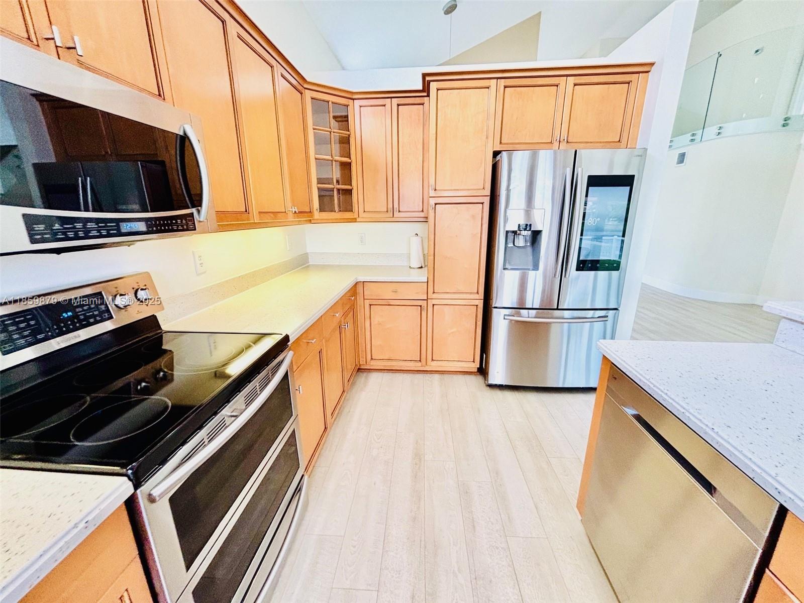 RIVIERA ISLES II - Residential