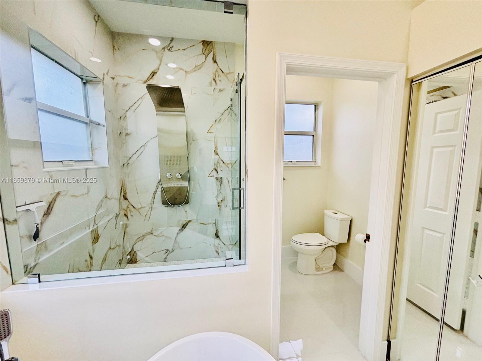 RIVIERA ISLES II - Residential