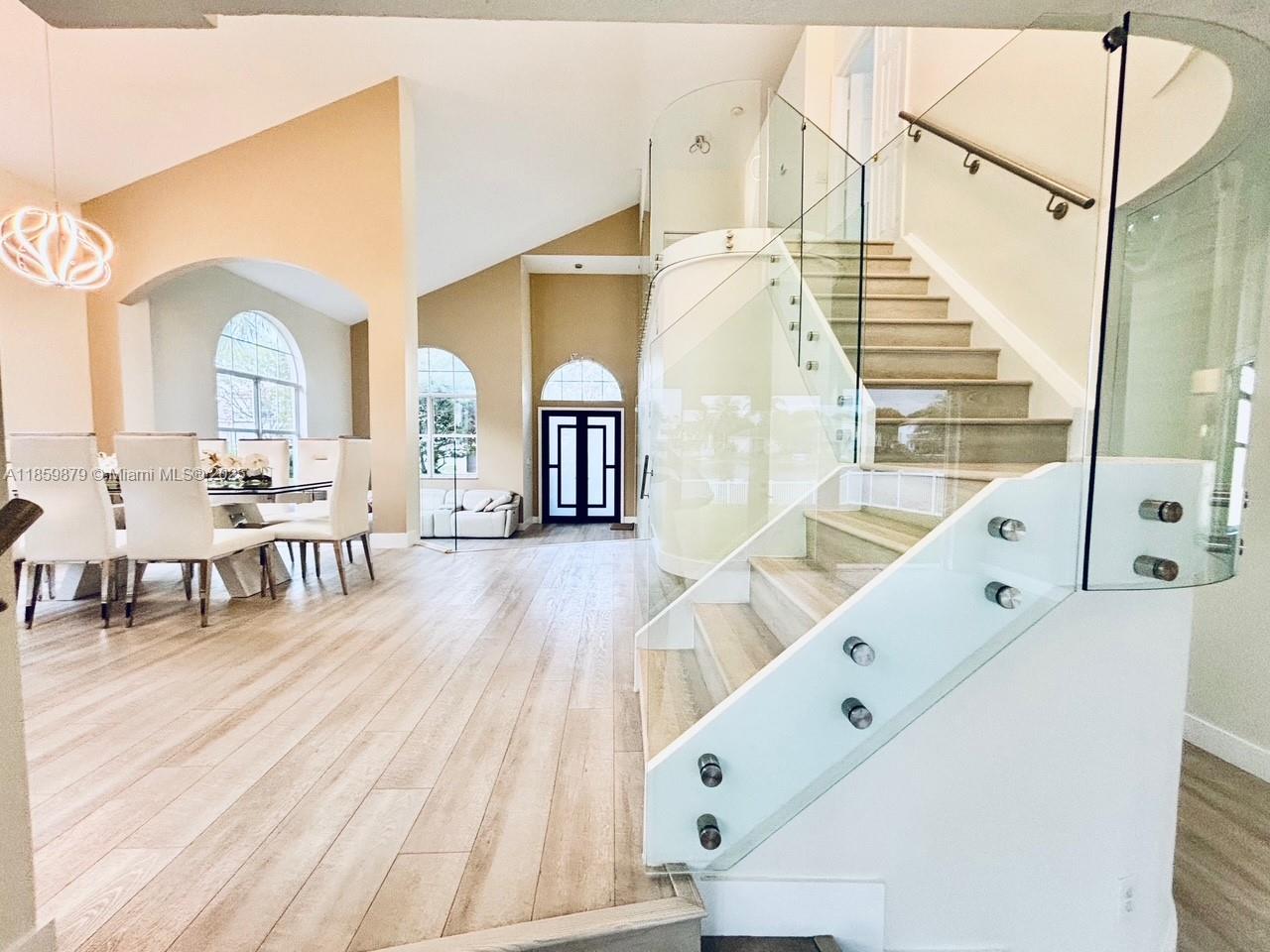 RIVIERA ISLES II - Residential