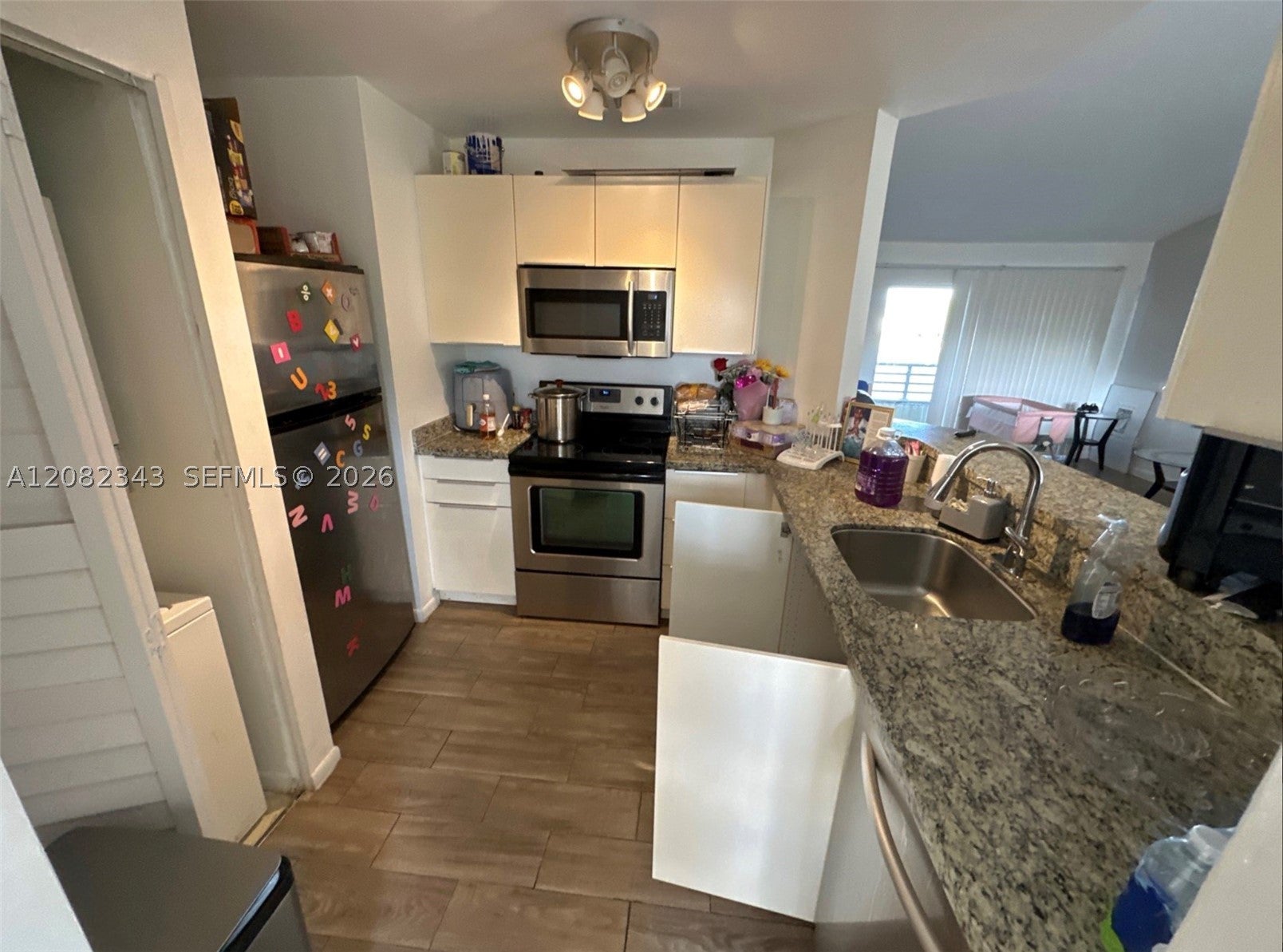 3405 NW 44th St 204