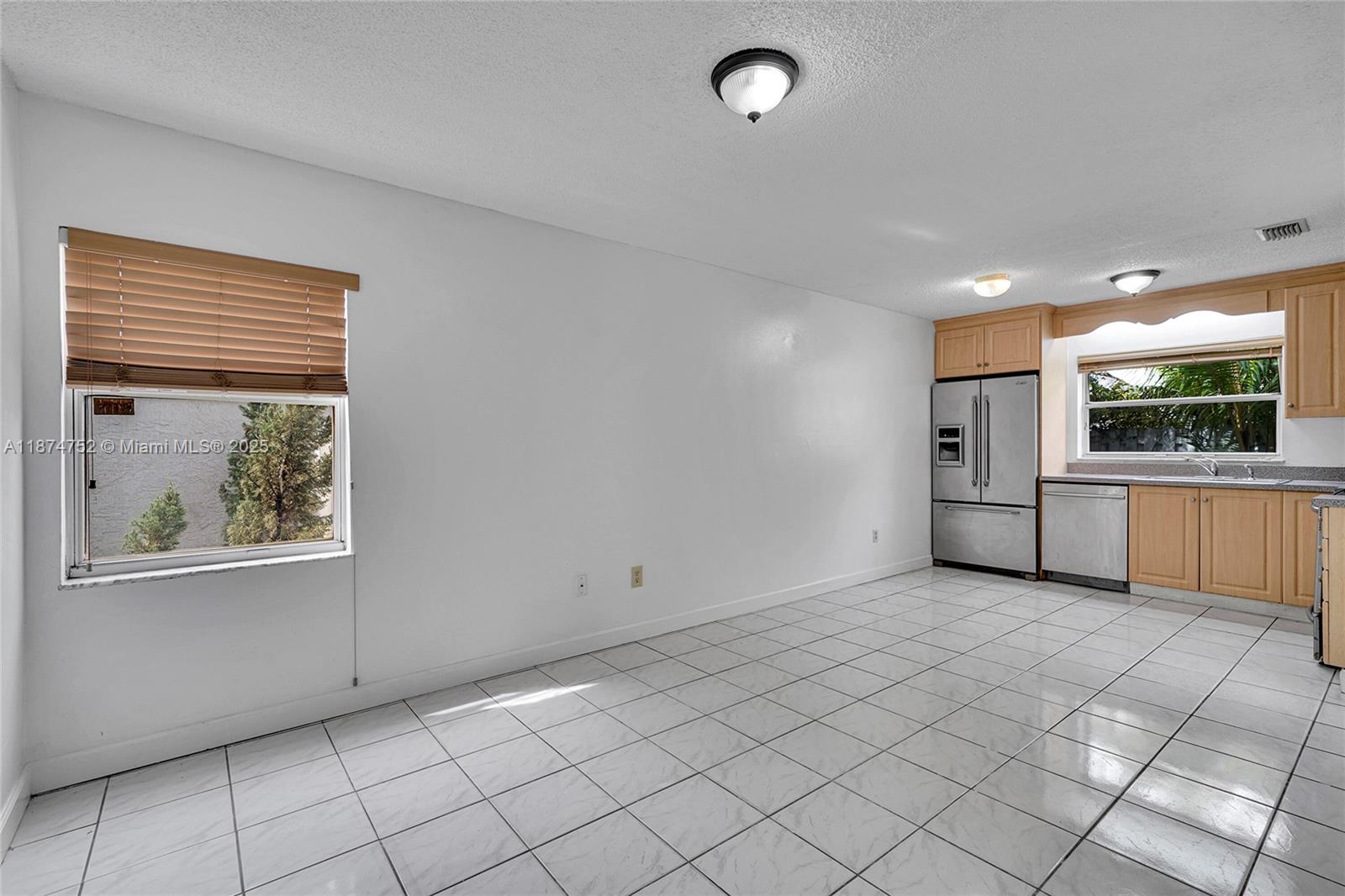 JACARANDA PARCEL 216 - Residential Lease