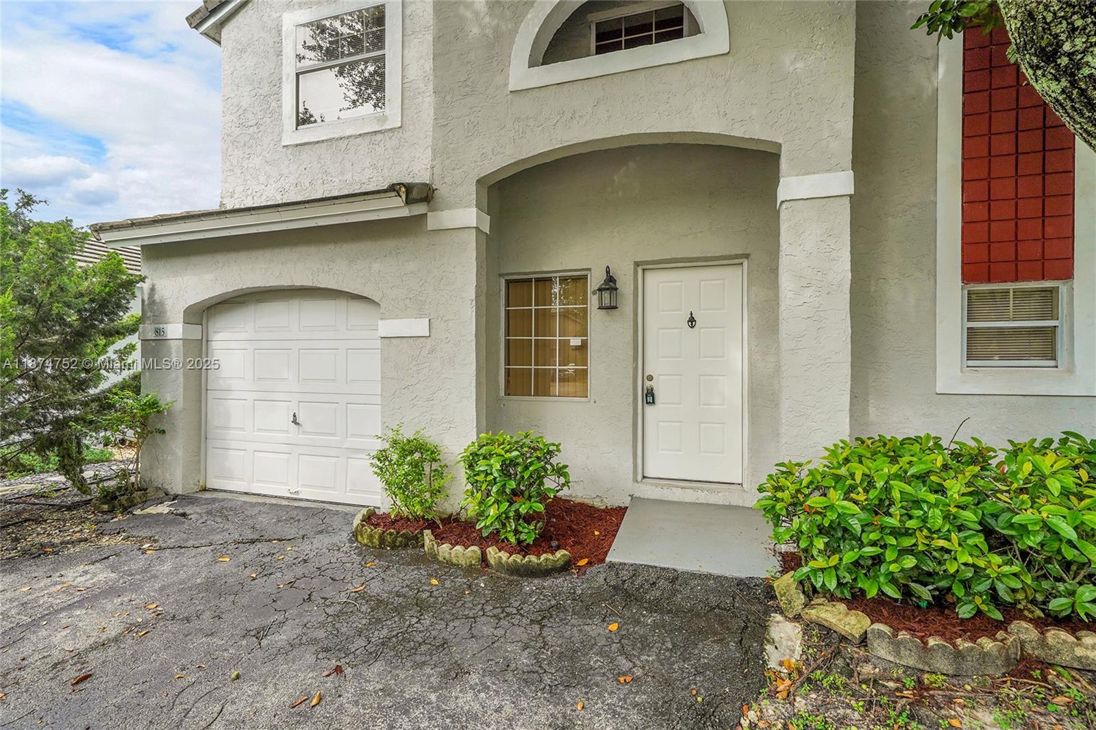 JACARANDA PARCEL 216 - Residential Lease