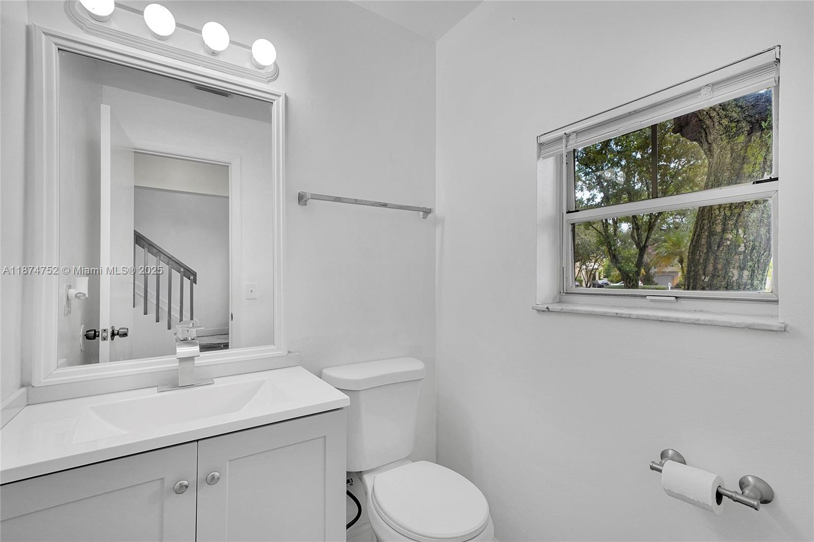 JACARANDA PARCEL 216 - Residential Lease