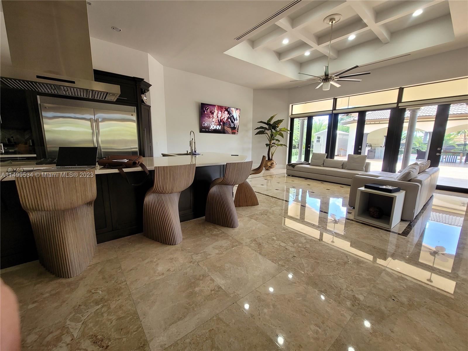 SWEETWATER ESTS SUB - Residential