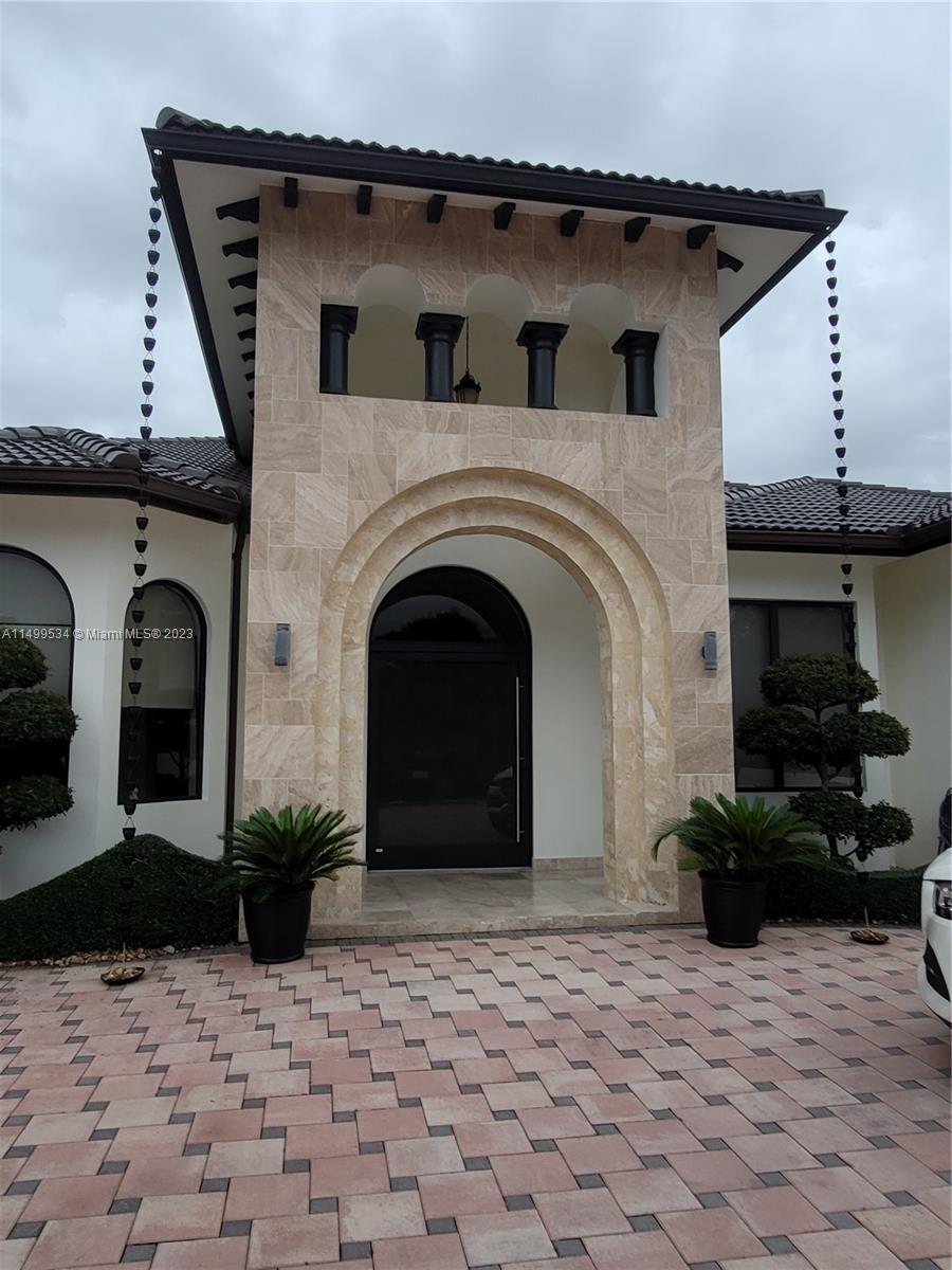 SWEETWATER ESTS SUB - Residential