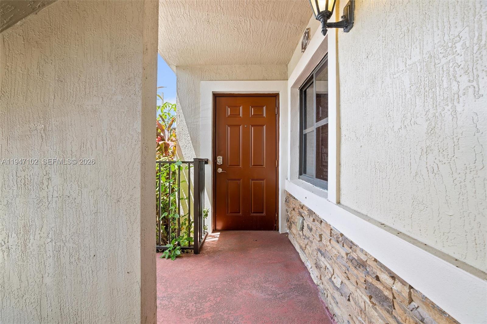 THE COURTS AT BAYSHORE II - Residential