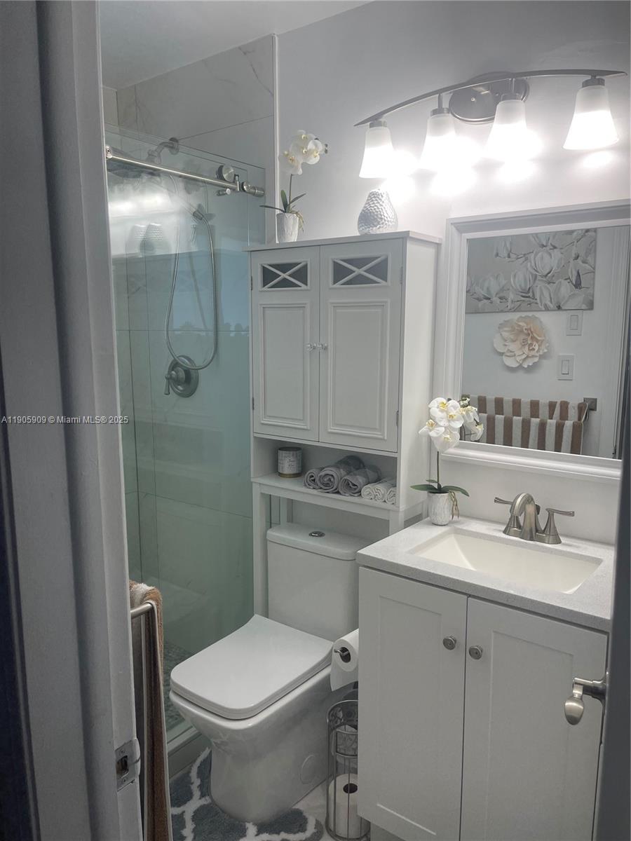 MAINLANDS OF TAMARAC LAKE - Residential