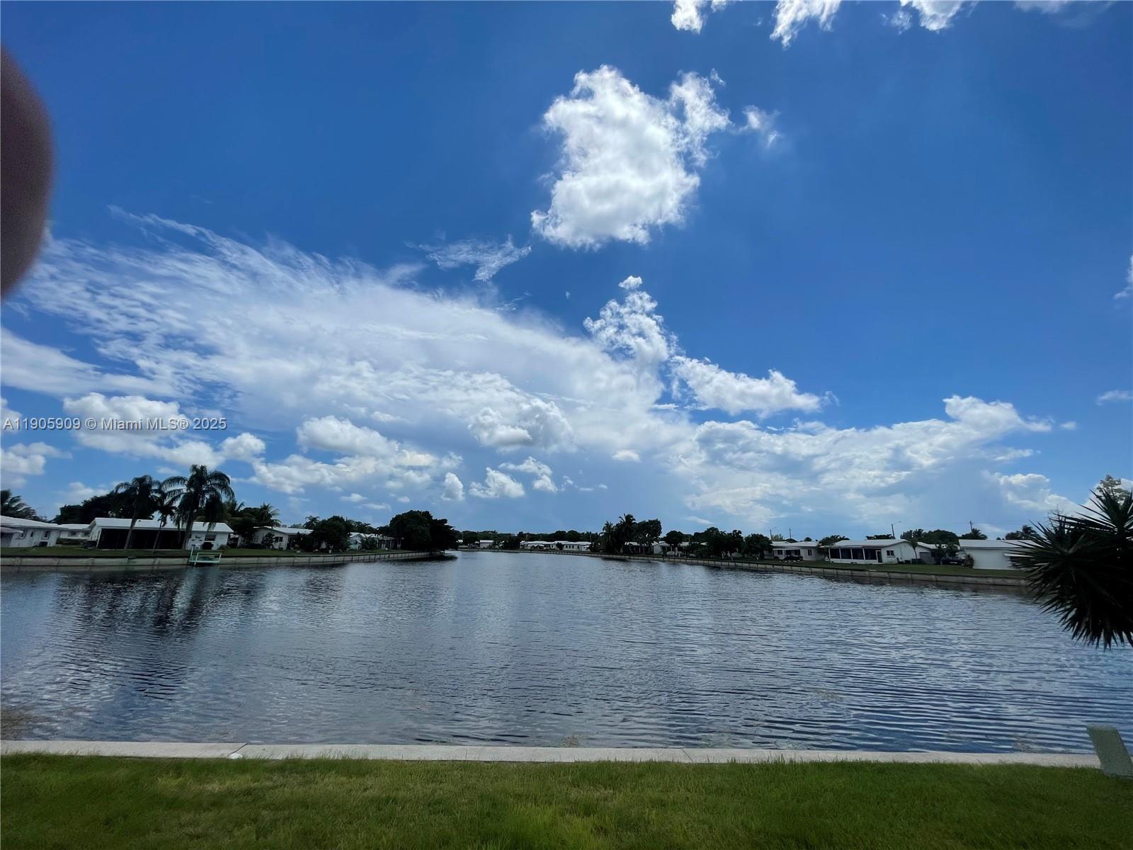 MAINLANDS OF TAMARAC LAKE - Residential
