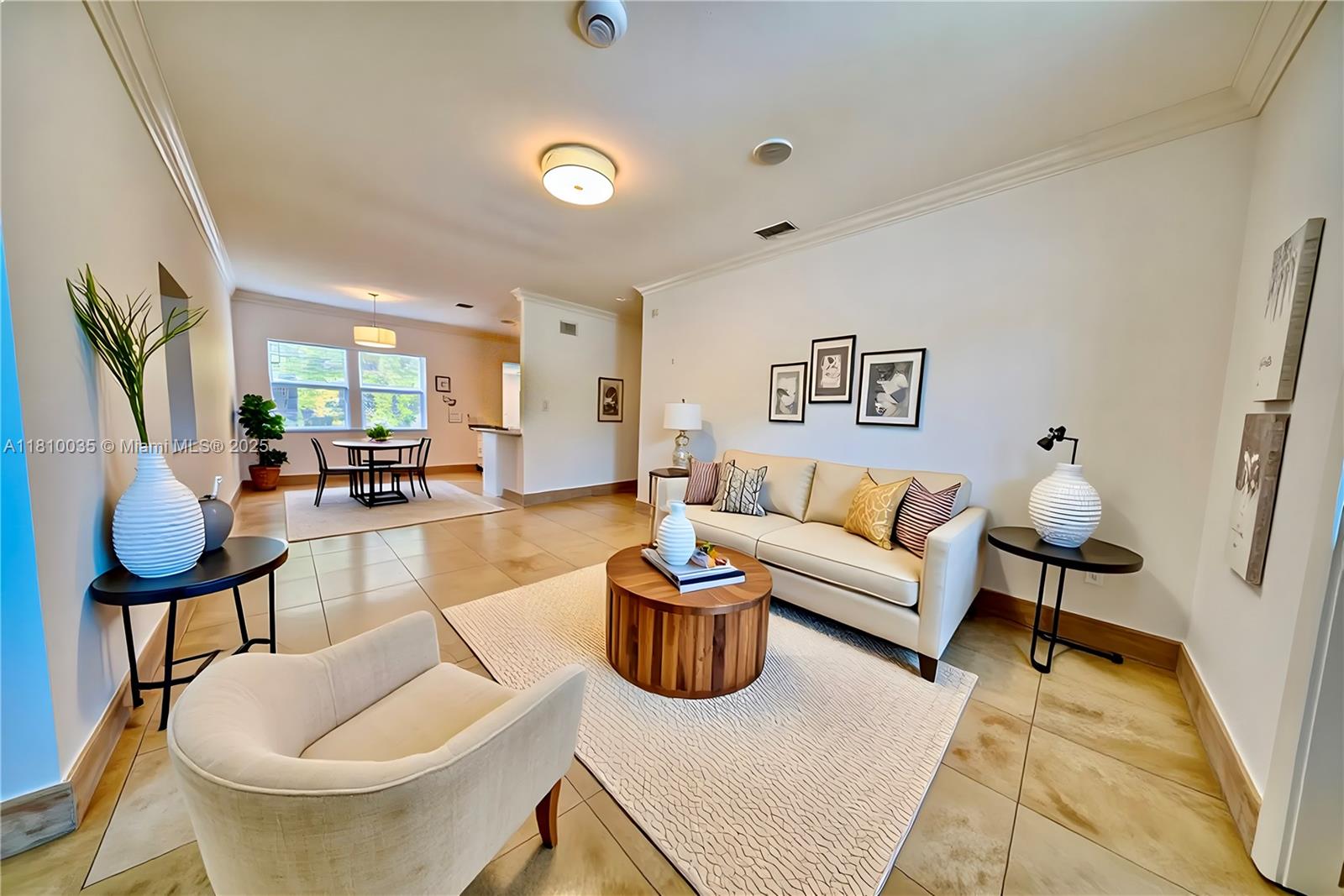 7 Montilla Ave