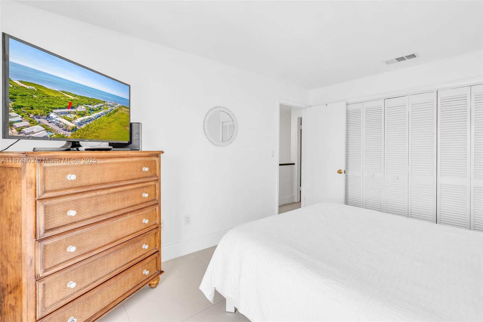 TOWNHOUSES OF KAWAMA - Residential