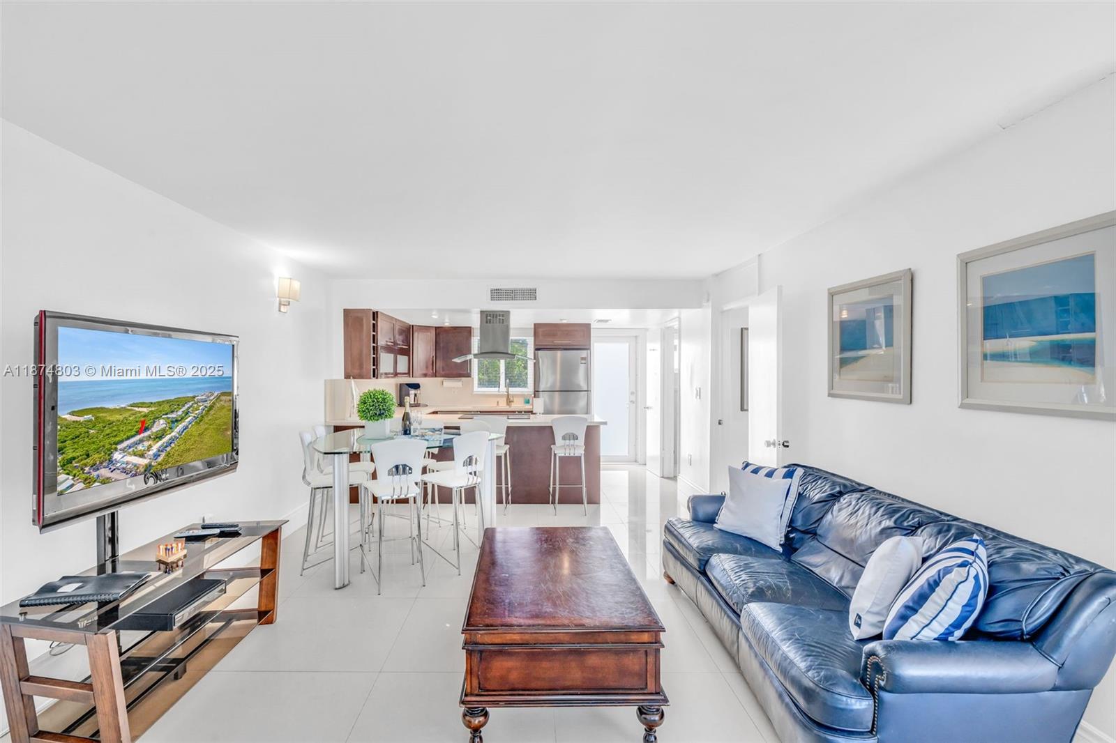 TOWNHOUSES OF KAWAMA - Residential