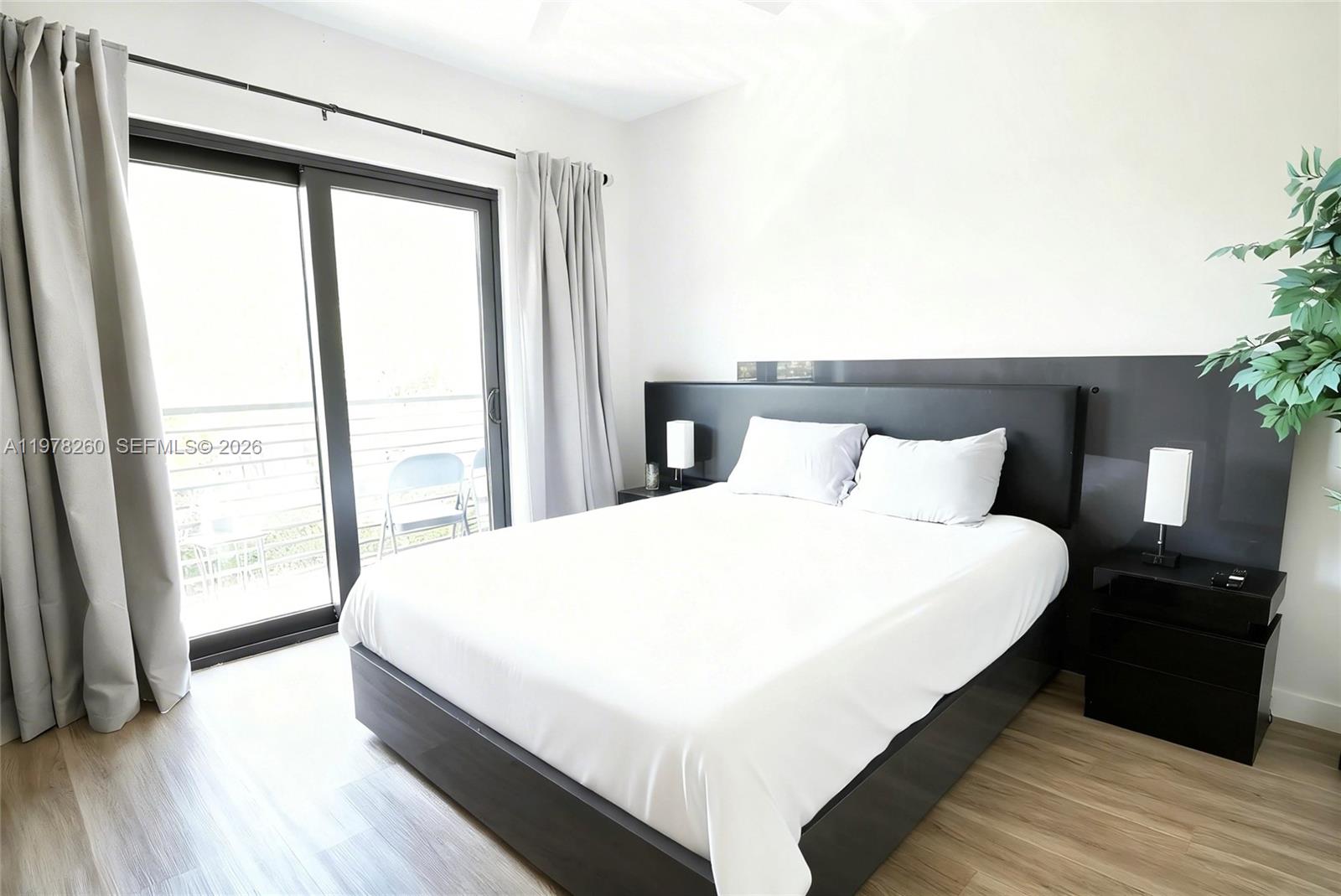 LEISURE TOWNHOUSES CONDO - Residential Lease