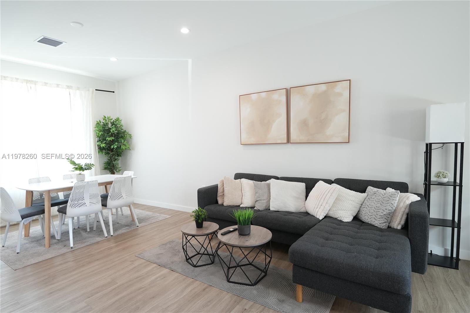 LEISURE TOWNHOUSES CONDO - Residential Lease