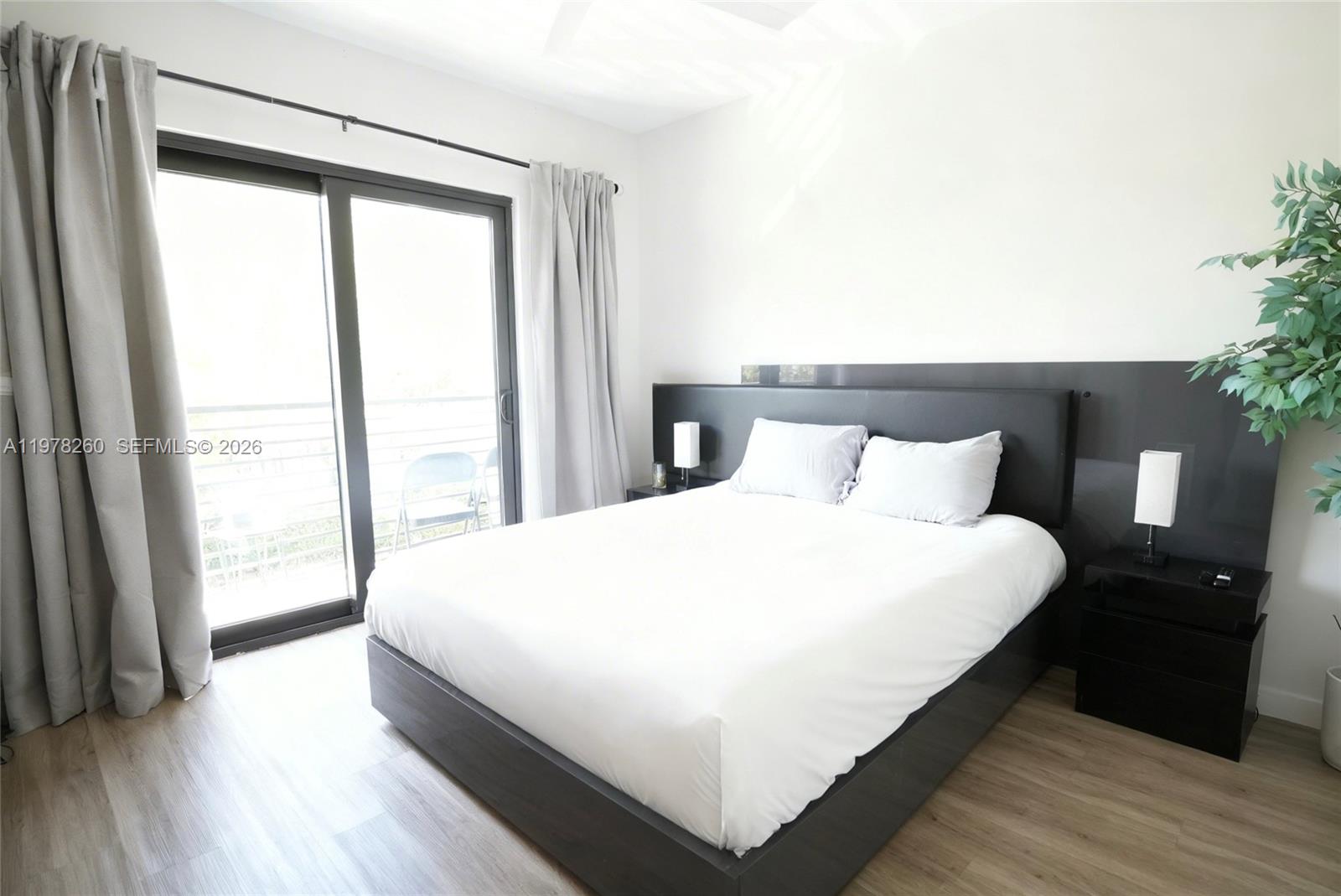 LEISURE TOWNHOUSES CONDO - Residential Lease