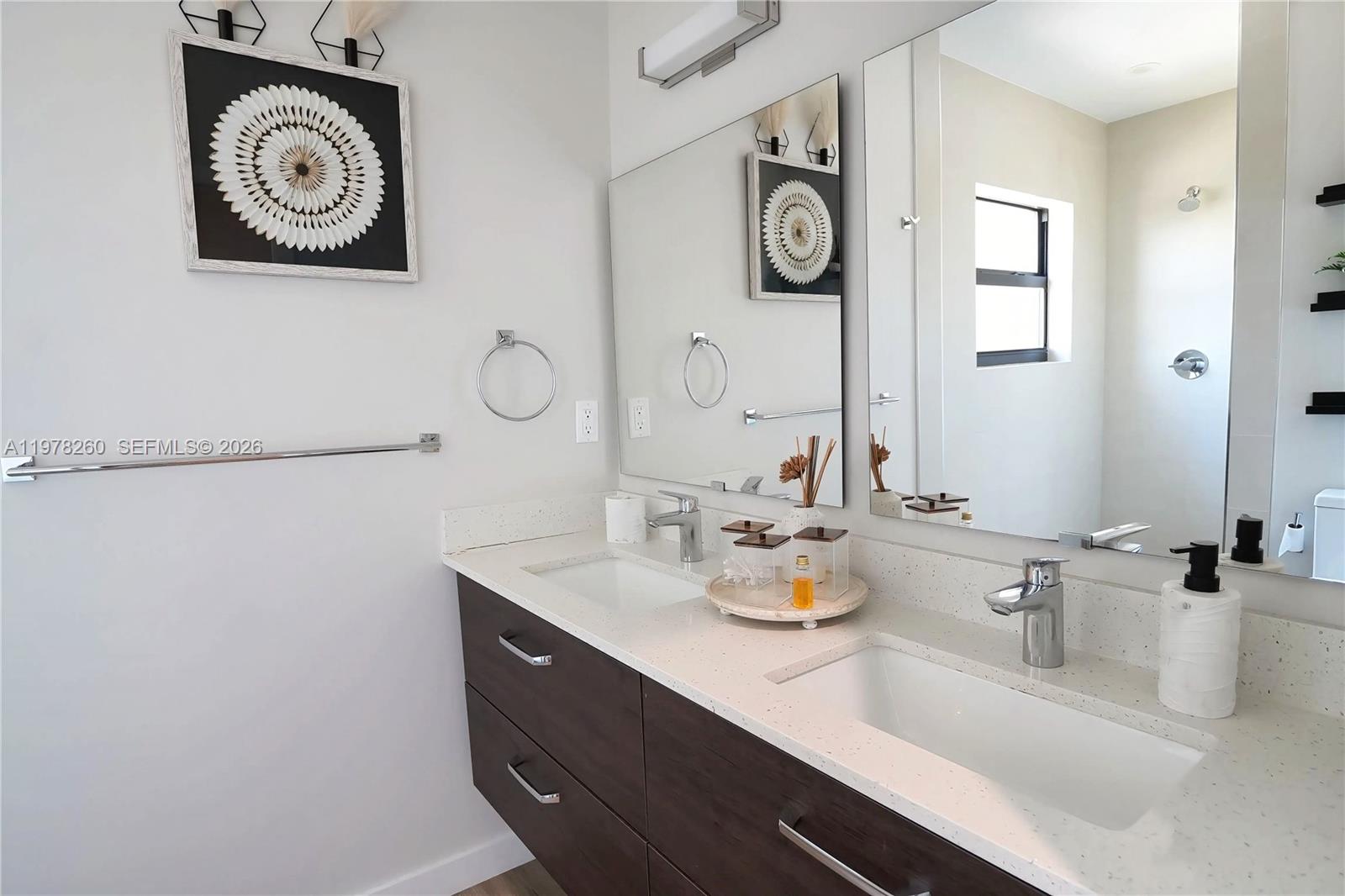 LEISURE TOWNHOUSES CONDO - Residential Lease