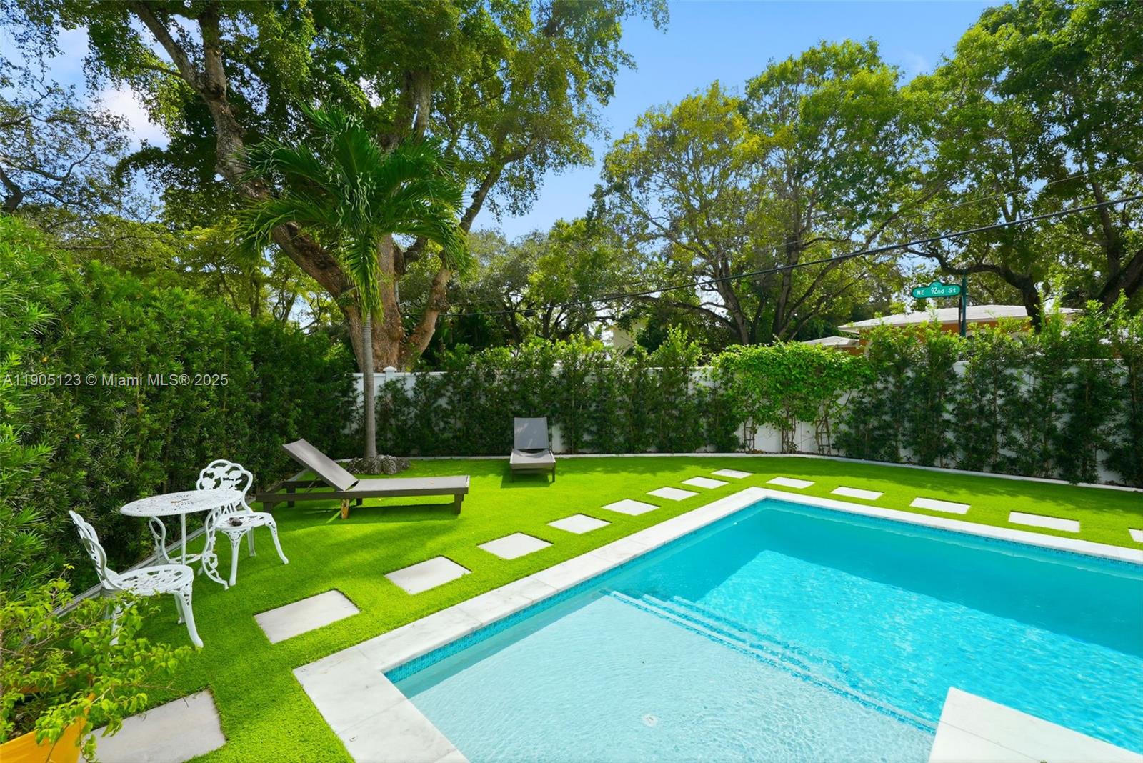 BELVIDERE PARK - Residential