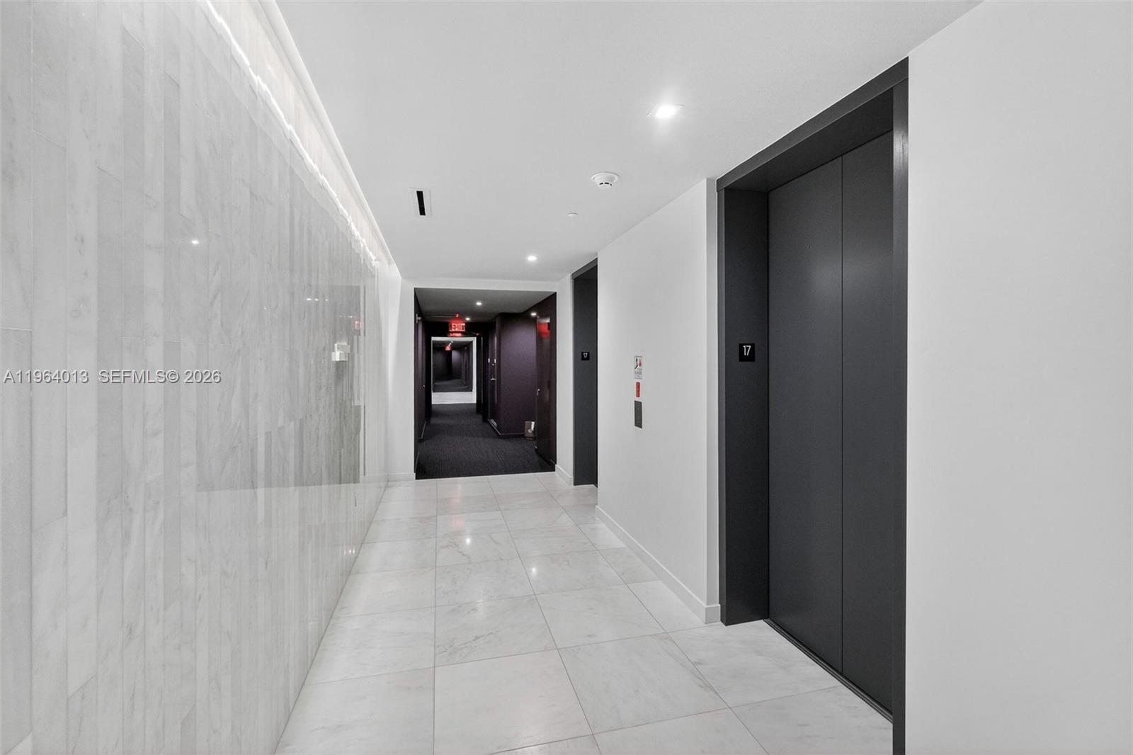 REACH CONDO - Residential