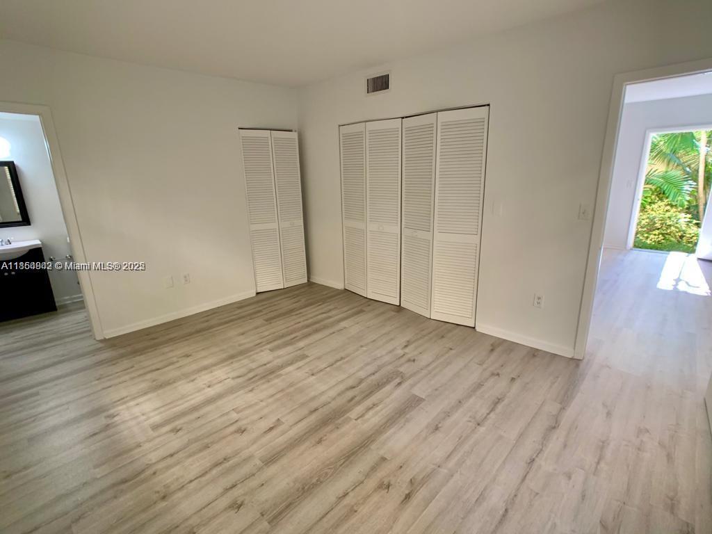 EVERGLADES SOUTH CONDO - Residential