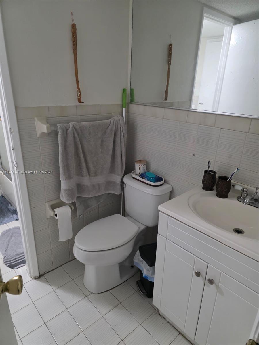 CADIZ I CONDO - Residential