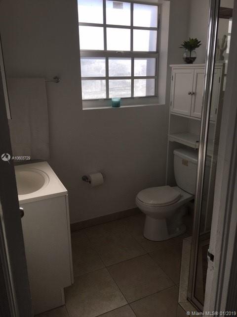 SECOND AMD PLAT OF NORMAN - Residential Lease