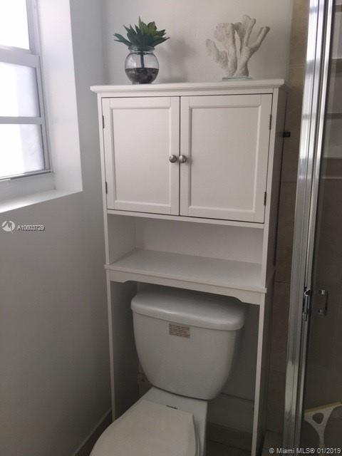 SECOND AMD PLAT OF NORMAN - Residential Lease