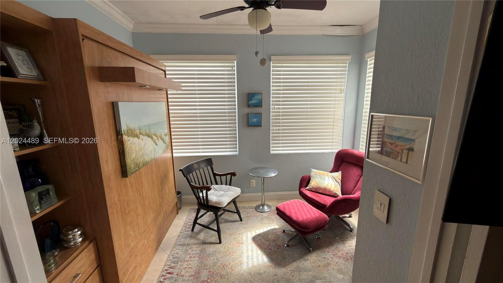 THE VICTORIAN CONDO - Residential