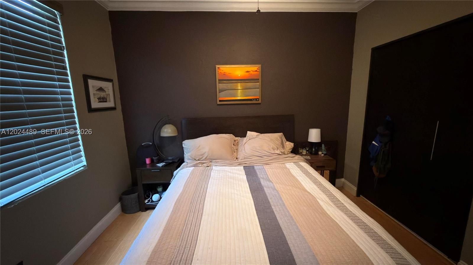 THE VICTORIAN CONDO - Residential