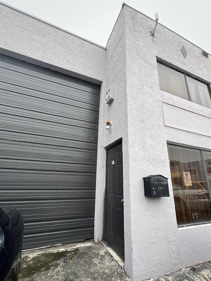 Prime Flex condo warehouse in the heart of Hialeah offers 1,305 square feet of highly versatile space. Ideally suited for industrial uses such as distribution, manufacturing, storage, and more, this property is designed to meet various business needs. Features include a front street-level loading door, a 20-foot ceiling height, a durable twin-tee roof, and two assigned parking spaces for added convenience. Located outside of Wellfield.