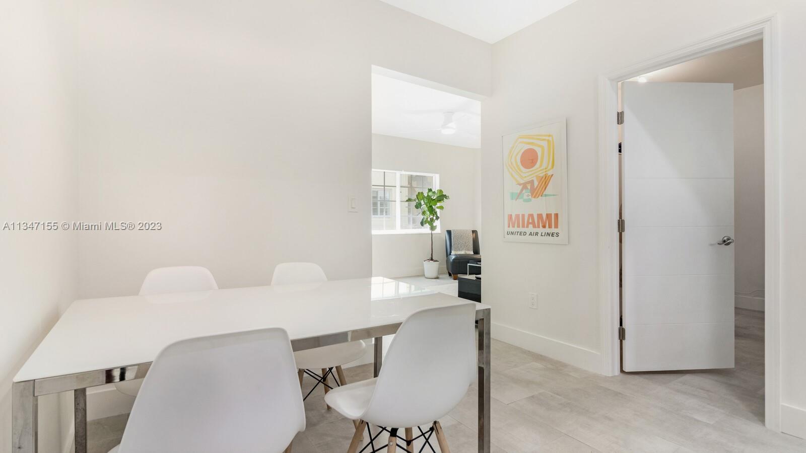 THE GATSBY CONDO - Residential