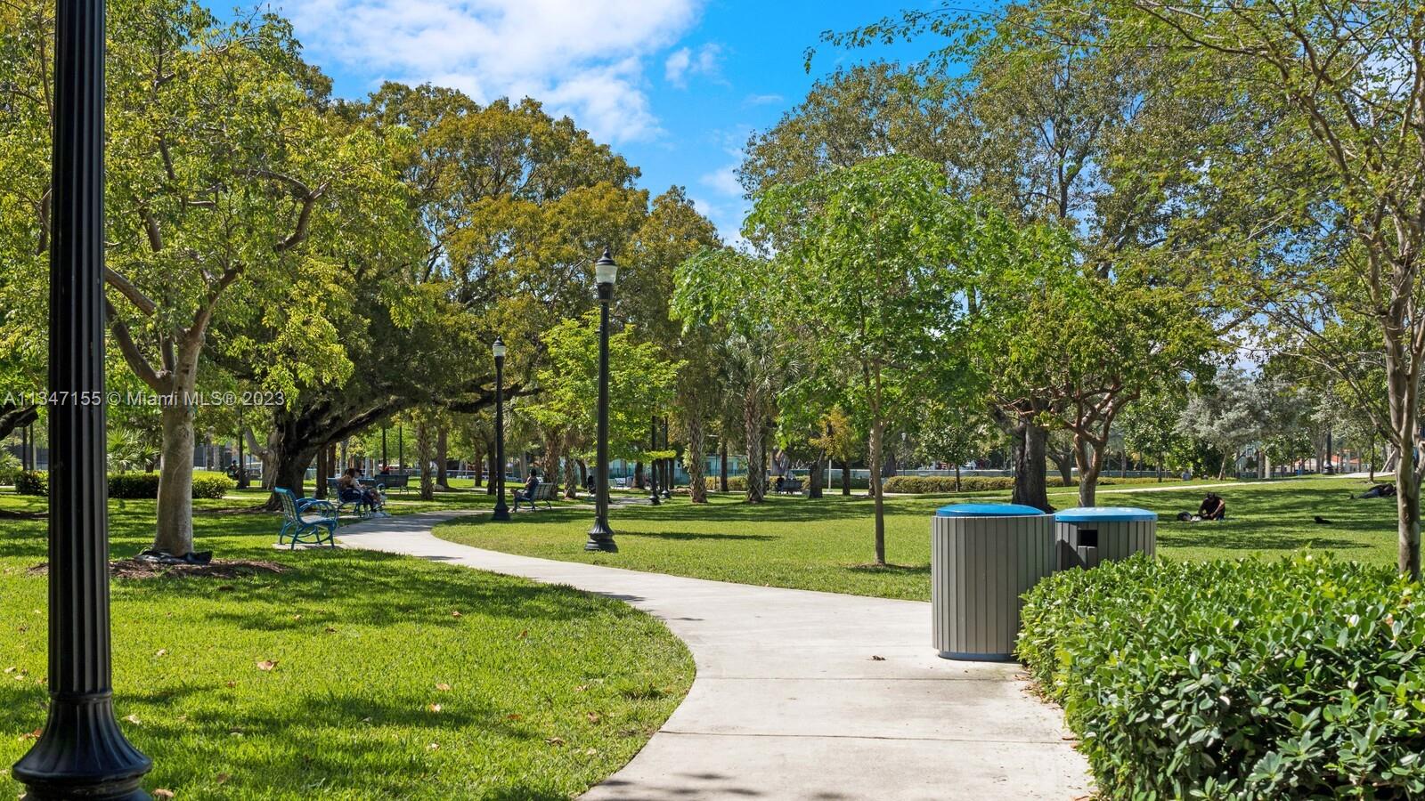 THE GATSBY CONDO - Residential