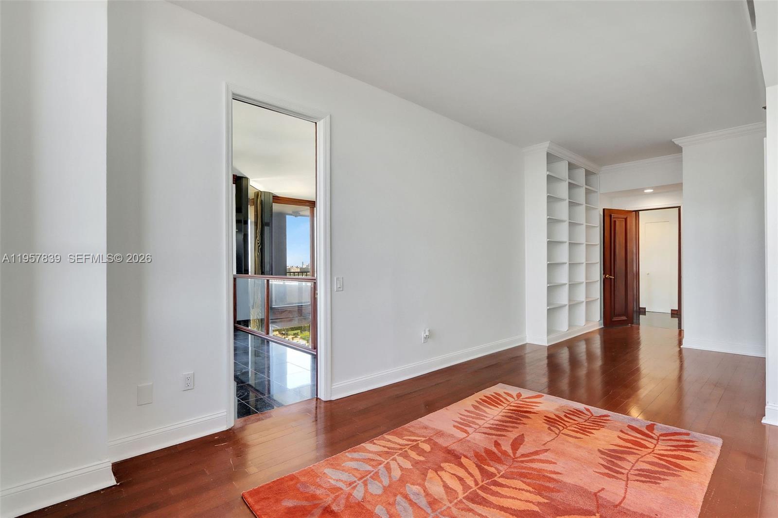 JOCKEY CLUB III CONDO - Residential