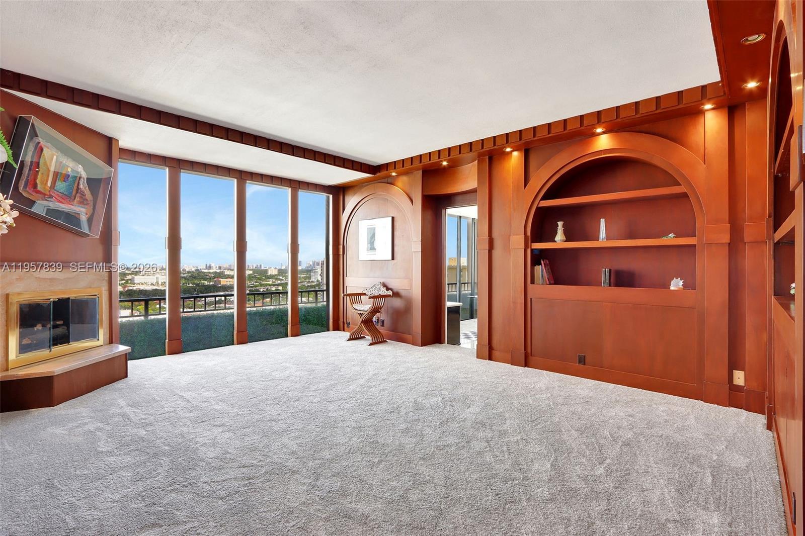 JOCKEY CLUB III CONDO - Residential