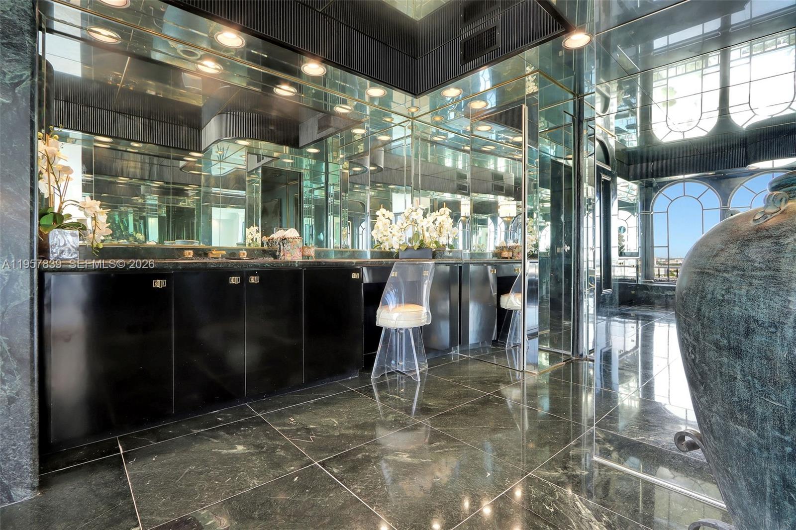 JOCKEY CLUB III CONDO - Residential