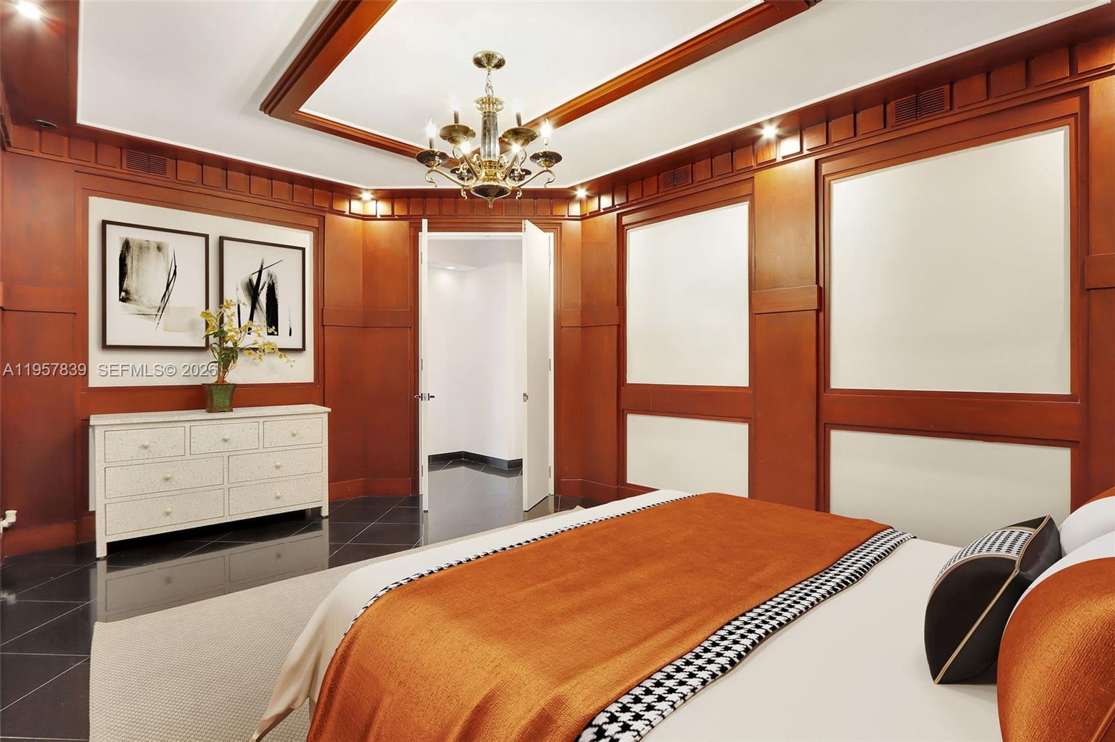 JOCKEY CLUB III CONDO - Residential