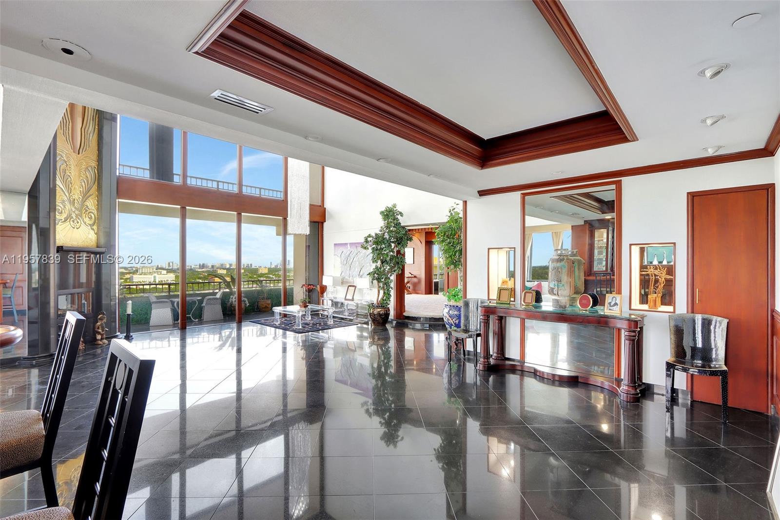 JOCKEY CLUB III CONDO - Residential