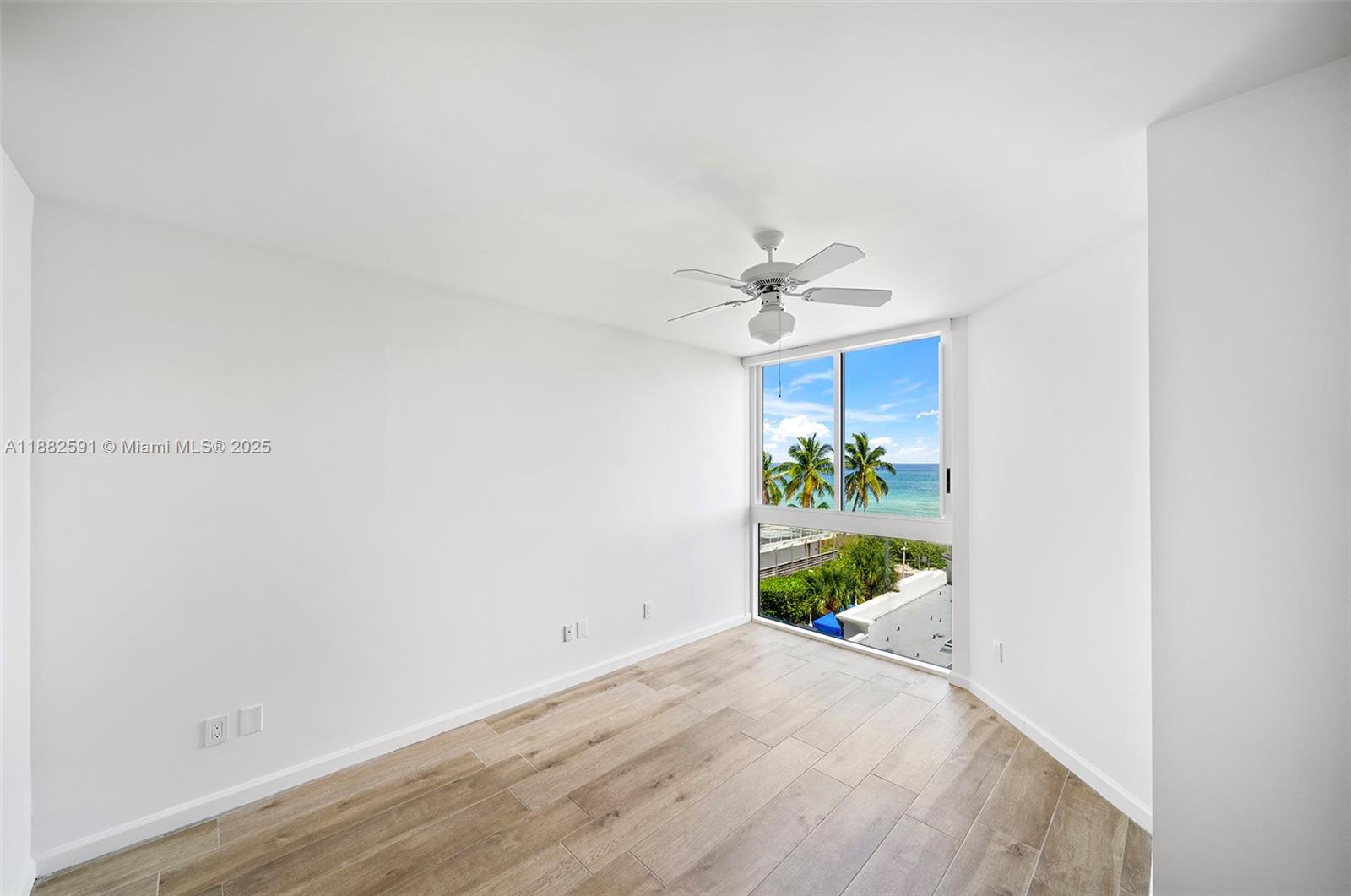 BLUE DIAMOND CONDO - Residential Lease