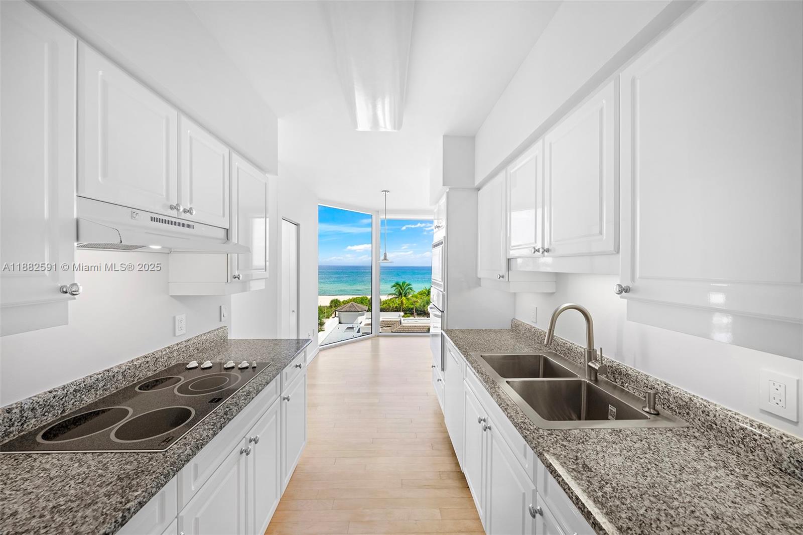 BLUE DIAMOND CONDO - Residential Lease