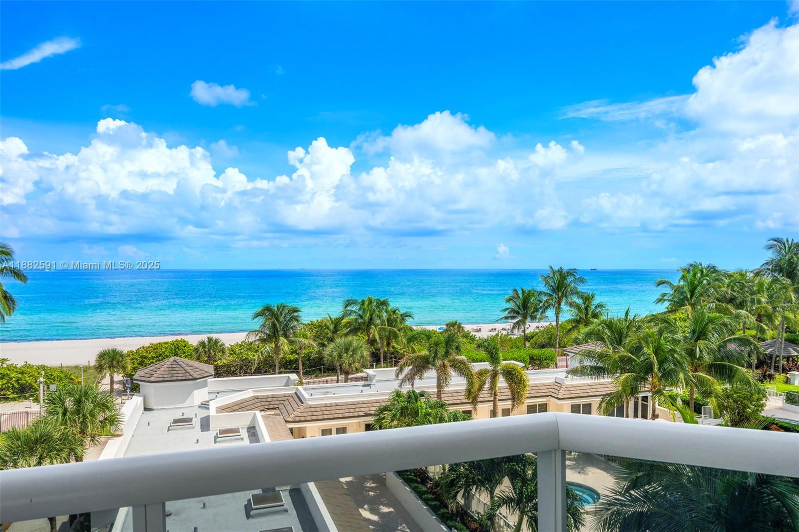 BLUE DIAMOND CONDO - Residential Lease