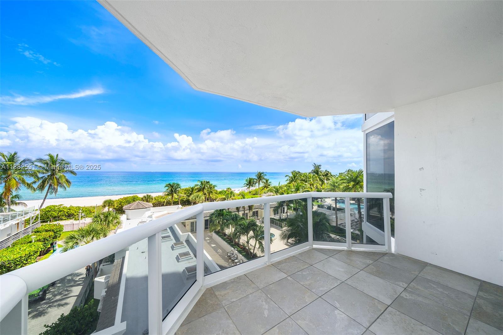 BLUE DIAMOND CONDO - Residential Lease