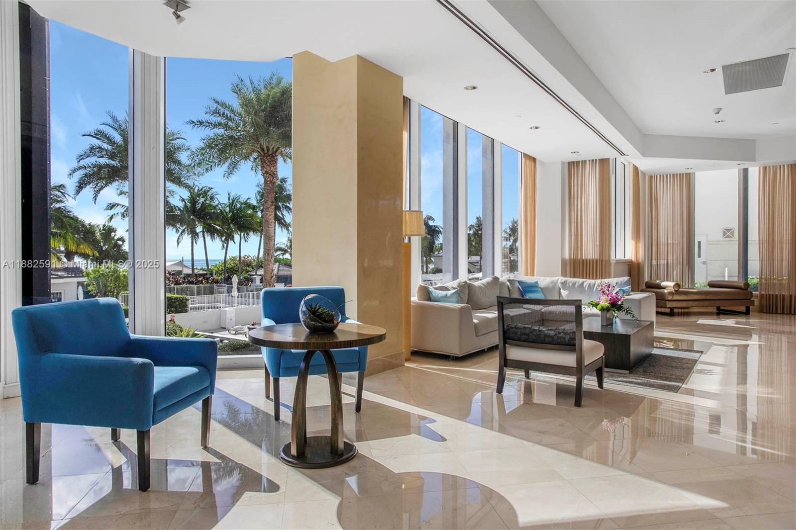 BLUE DIAMOND CONDO - Residential Lease