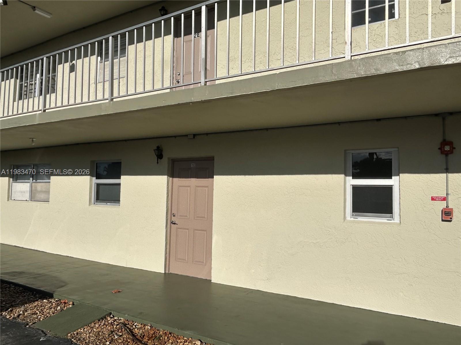 APPLEGREEN CONDO APTS 1 - Residential