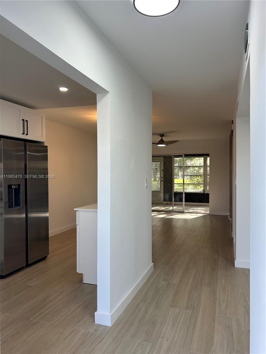 APPLEGREEN CONDO APTS 1 - Residential