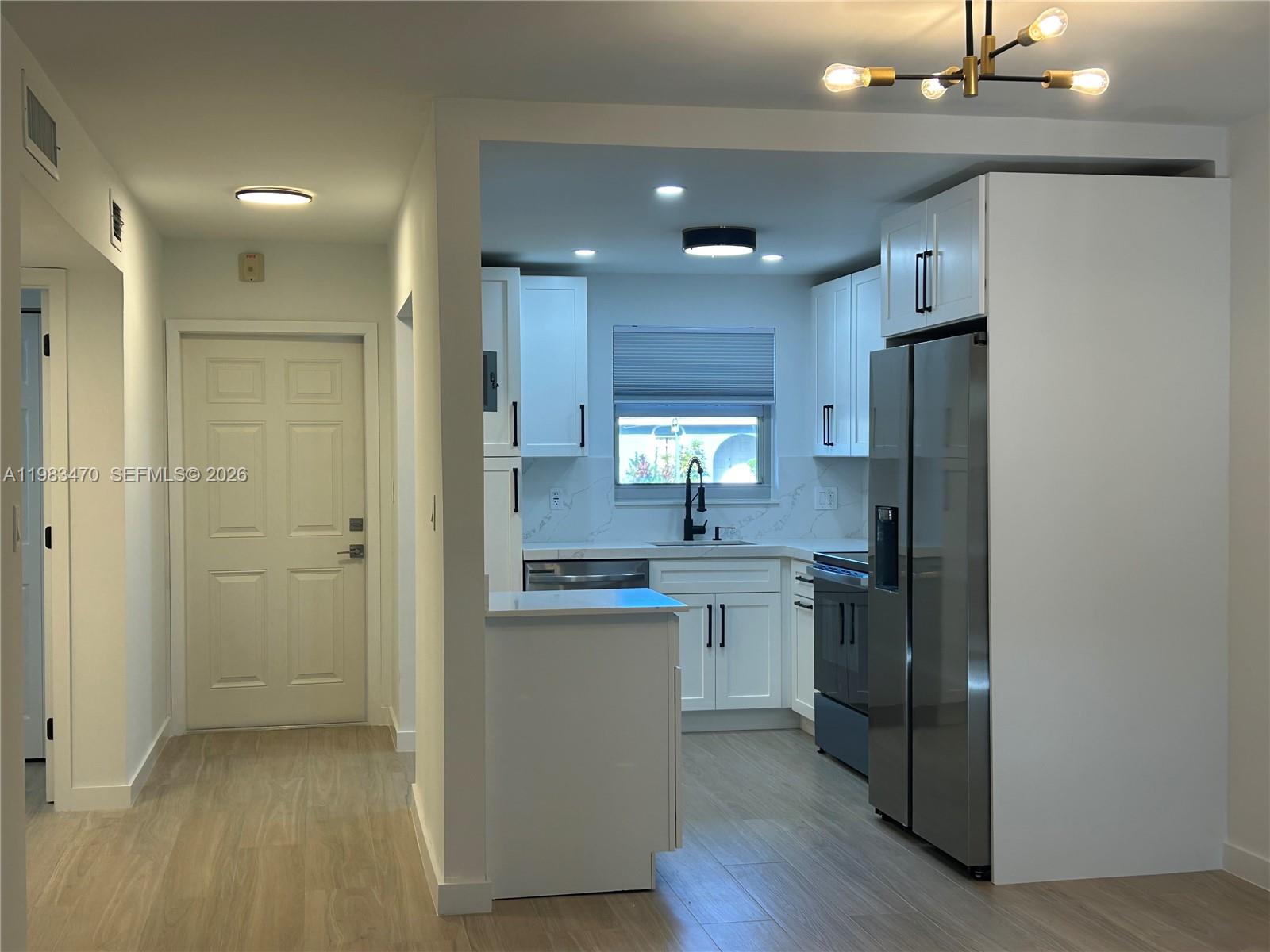 APPLEGREEN CONDO APTS 1 - Residential