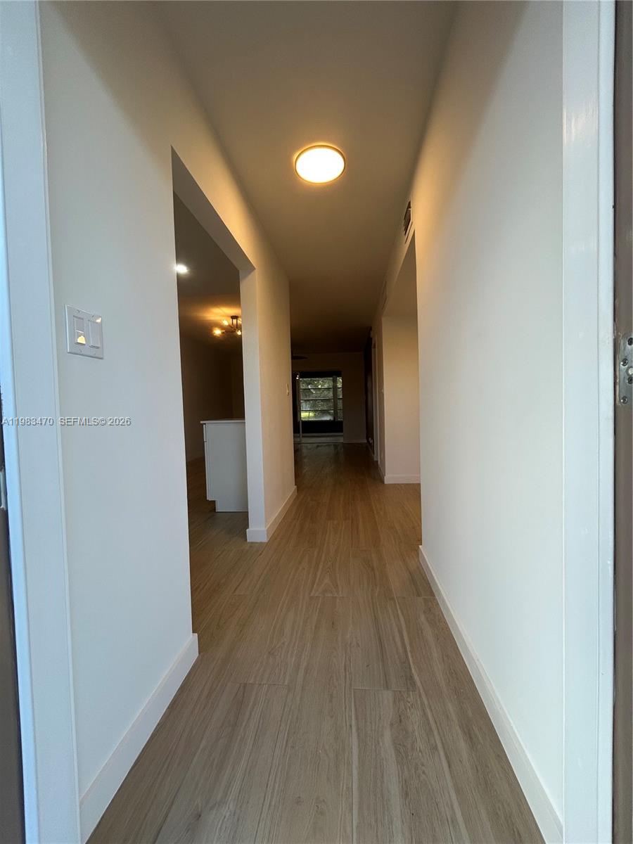 APPLEGREEN CONDO APTS 1 - Residential