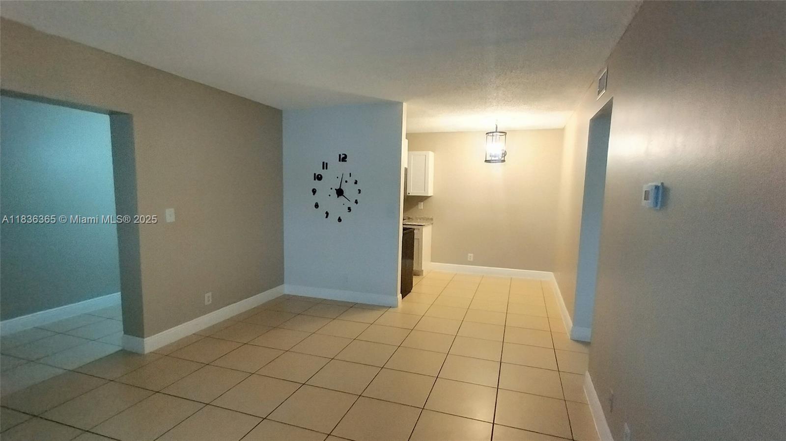 711 NE 2nd Ave 203
