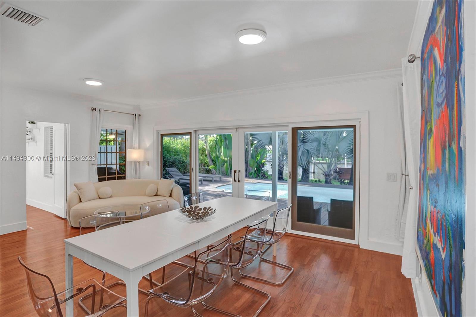 BELLE MEADE ISLAND - Residential