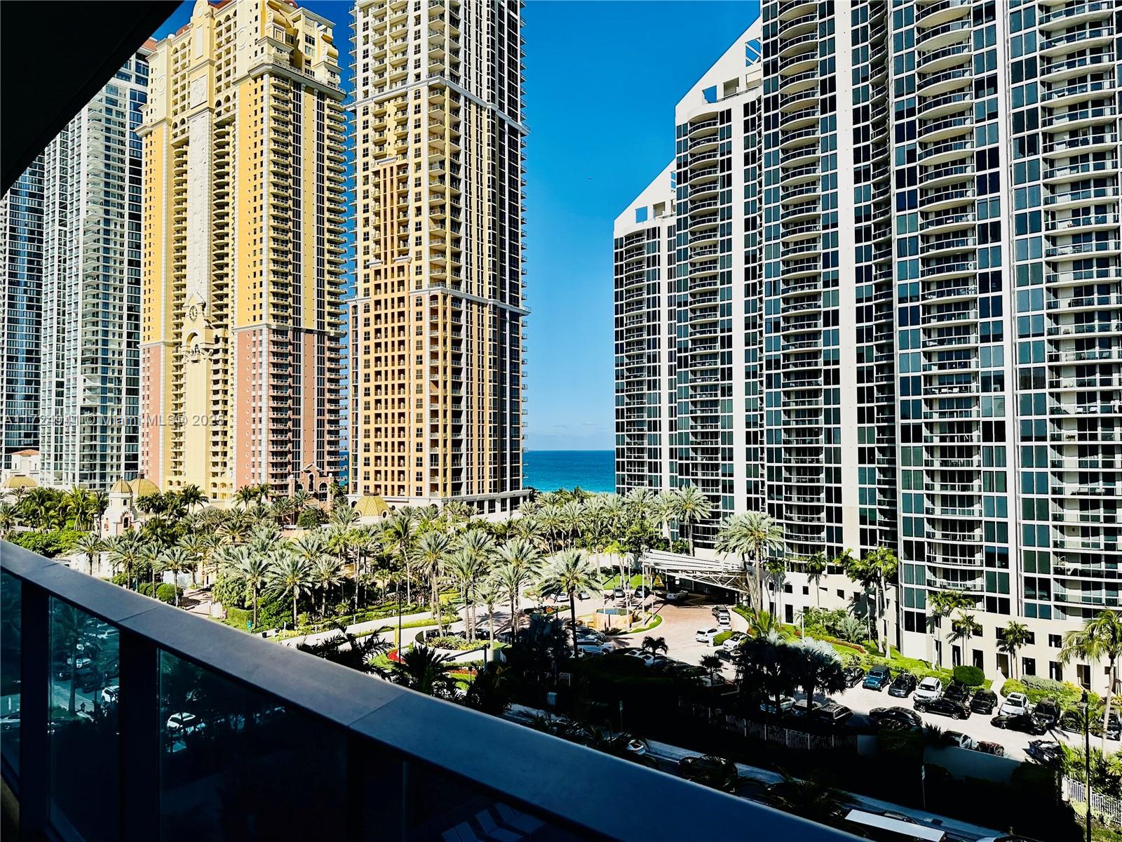 17550 Collins Ave 803
