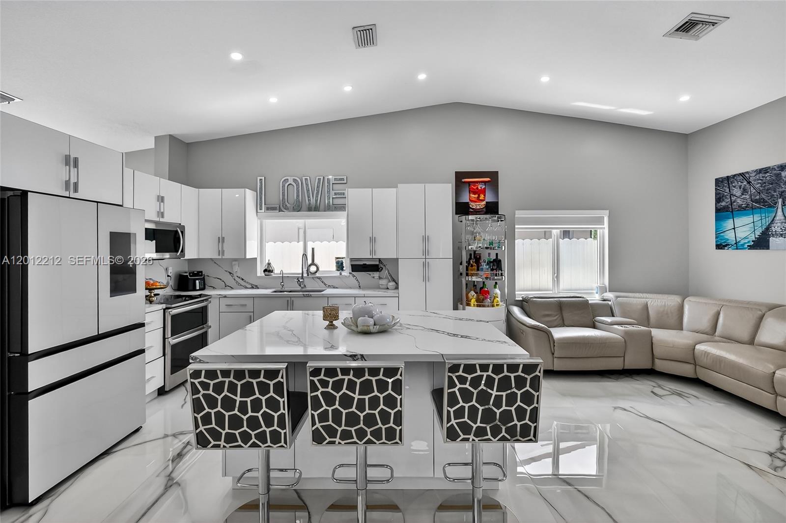 MAYTE SUB REVISED - Residential Lease