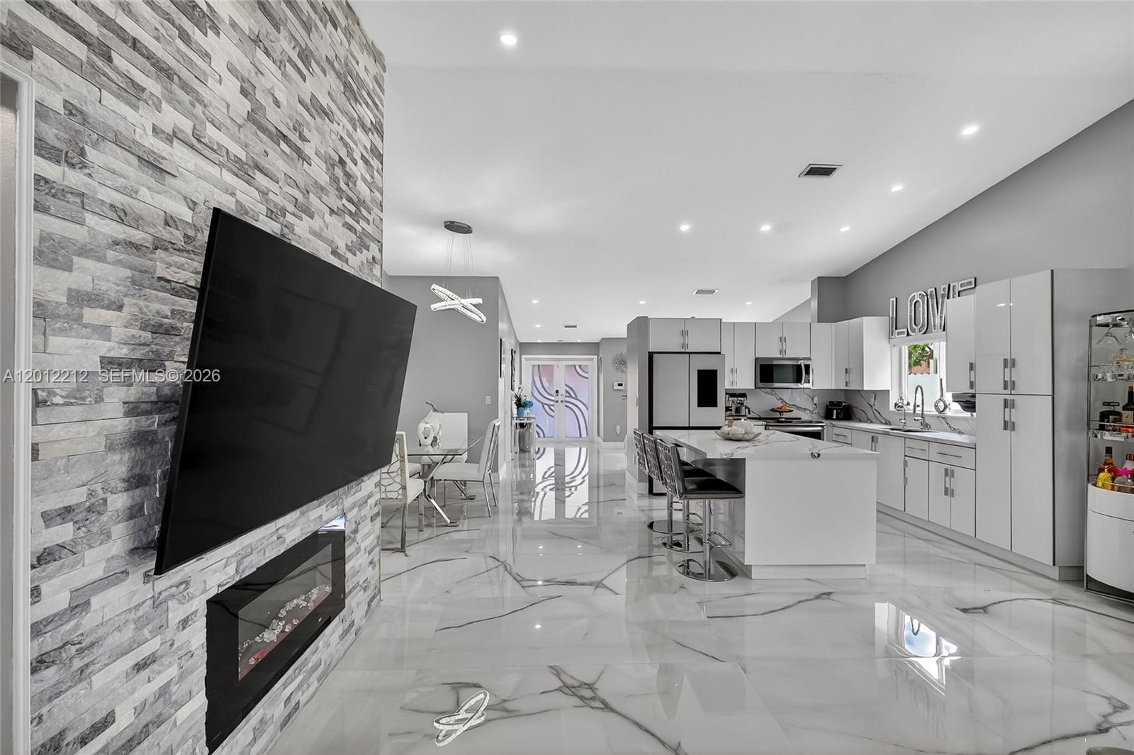 MAYTE SUB REVISED - Residential Lease